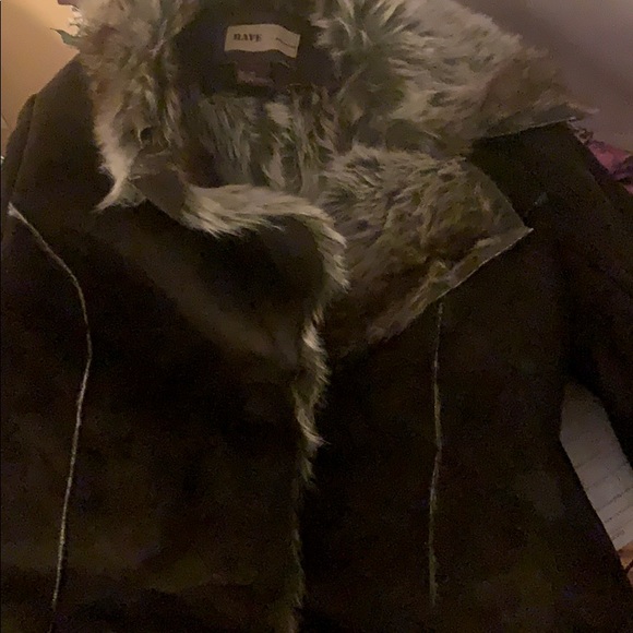 Brand New Coat - Picture 5 of 5